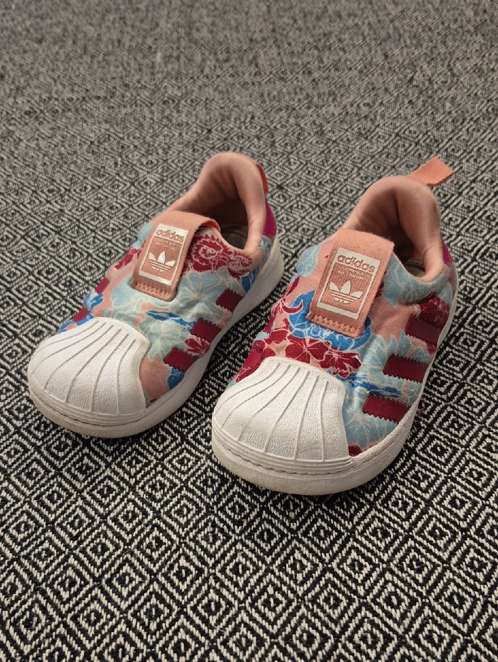 Adidas Toddler Sneakers Size 8K
